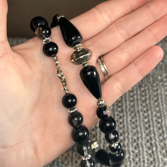 Bundle Of 3 Black Beaded Necklaces - Picture 7 of 10